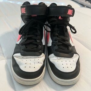 Nike Black and White Sneakers with Pink Highlights
